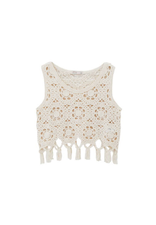 Püsküllü Atlet ve Denim Şort Kombini