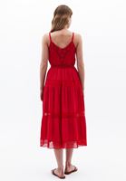 Bayan Kırmızı İnce Askılı Midi Elbise