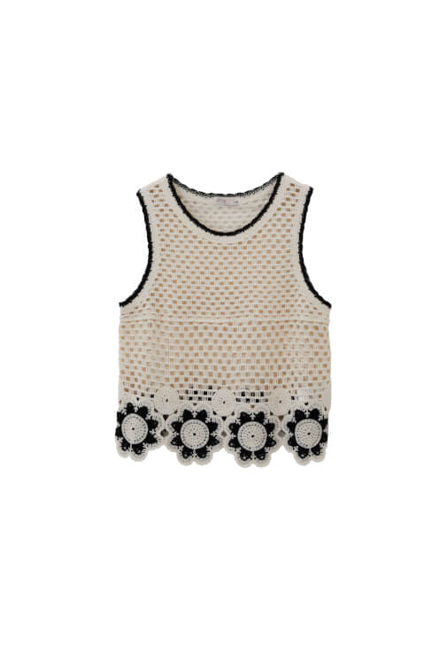 Jakarlı Atlet ve Jakarlı Şort Kombini