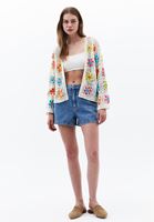 Bayan Çok Renkli Çiçek Desenli Ajurlu Hırka