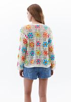 Bayan Çok Renkli Çiçek Desenli Ajurlu Hırka