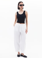 Seamless Crop Top ve Barrel-Fit Pantolon Kombini