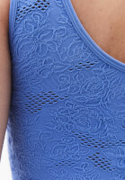 Desenli Crop Top ve Boyfriend Pantolon Kombini