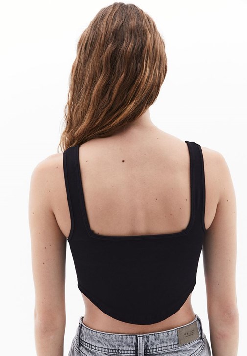 Kare Yaka Crop Top ve Bermuda Kombini