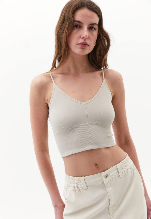 Crop Atlet ve Kargo Cepli Pantolon Kombini