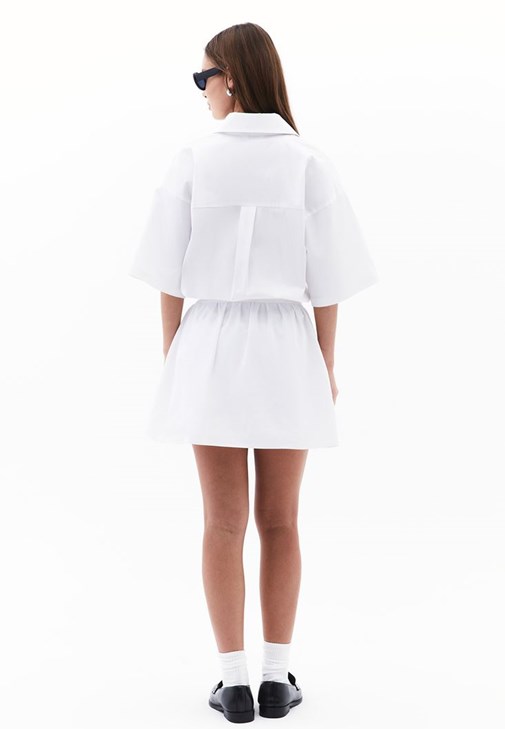 Oversize Elbise ve Ayakkabı Kombini