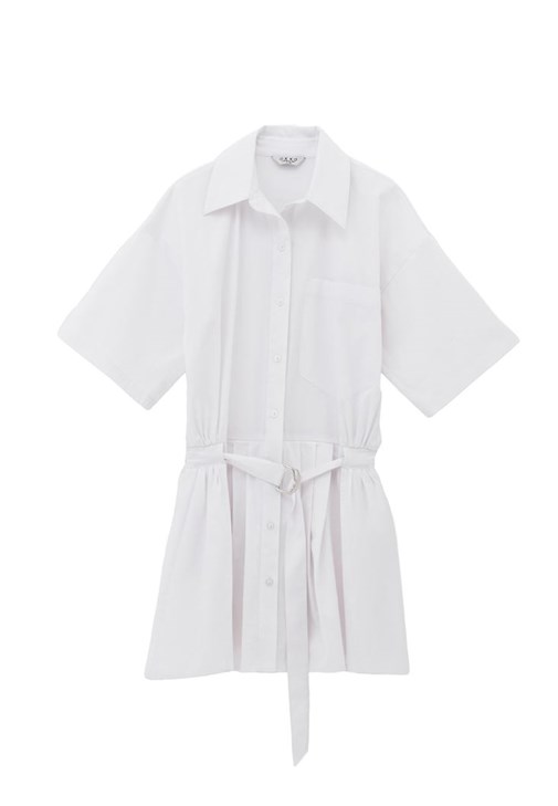 Oversize Elbise ve Ayakkabı Kombini