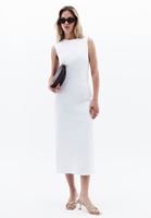 Bayan Beyaz Bot Yaka Yırtmaçlı Elbise