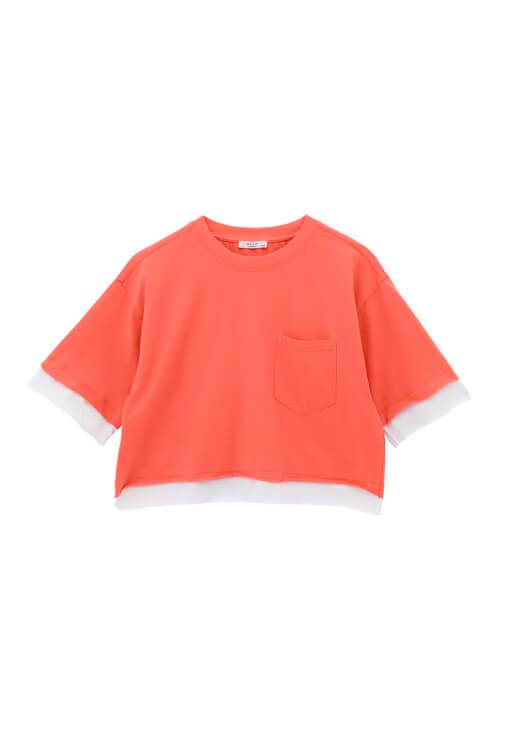 Crop Tişört ve Boyfriend Pantolon Kombini