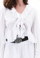 Bayan Beyaz Fırfır Detaylı Bluz