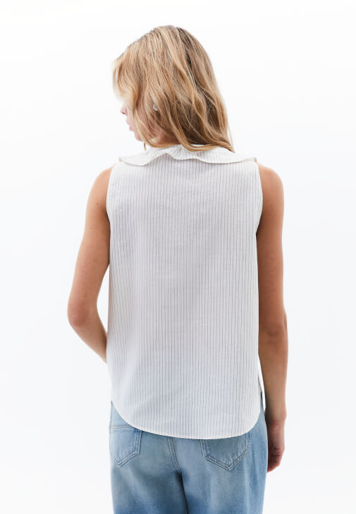 Fırfırlı Çizgili Bluz ve Pantolon Kombini