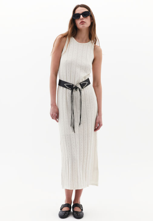 Ajurlu Elbise ve Fileli Babet Kombini