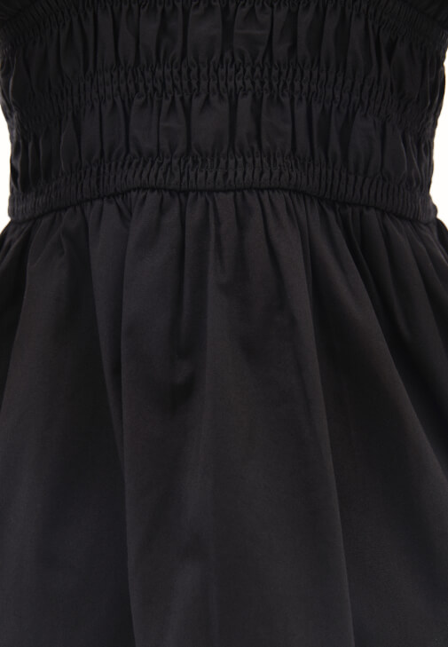 Gipeli Elbise ve Topuklu Terlik Kombini