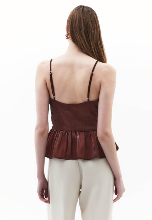 Volanlı Atlet ve Pantolon Kombini