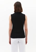 Women Black V-Neck Knit Vest