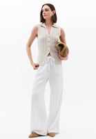 Women Cream V-Neck Knit Vest