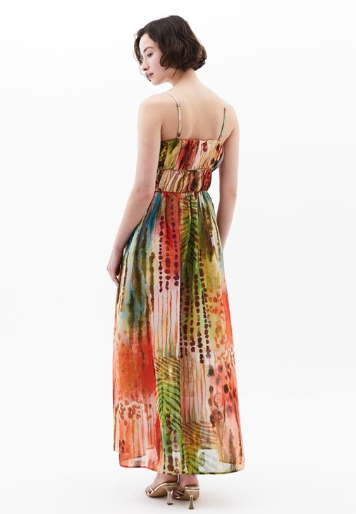 Askılı Uzun Elbise ve Ayakkabı Kombini