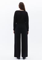 Bayan Siyah Kemer Detaylı Straight-Fit Pantolon