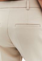 Yüksek Bel Slim-Fit Pantolon ve Atlet Kombini