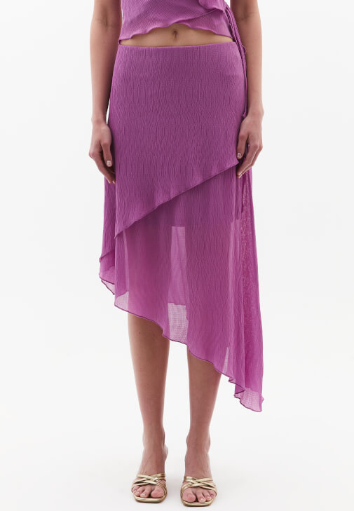 Yüksek Bel Etek ve Fırfırlı Bluz Kombini