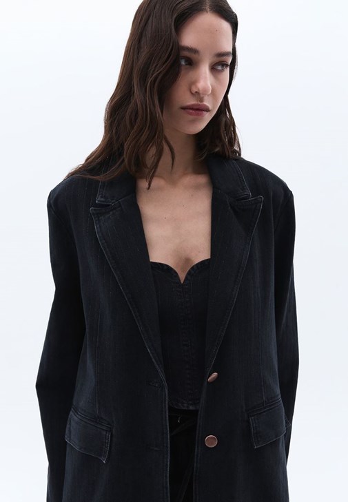 Blazer Ceket ve Barrel-Fit Pantolon Kombini