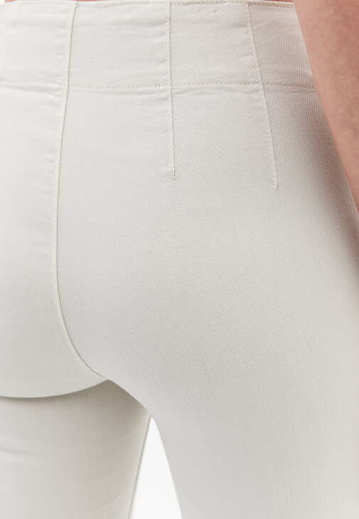 Ultra Yüksek Bel Flare Pantolon ve Crop Atlet Kombini