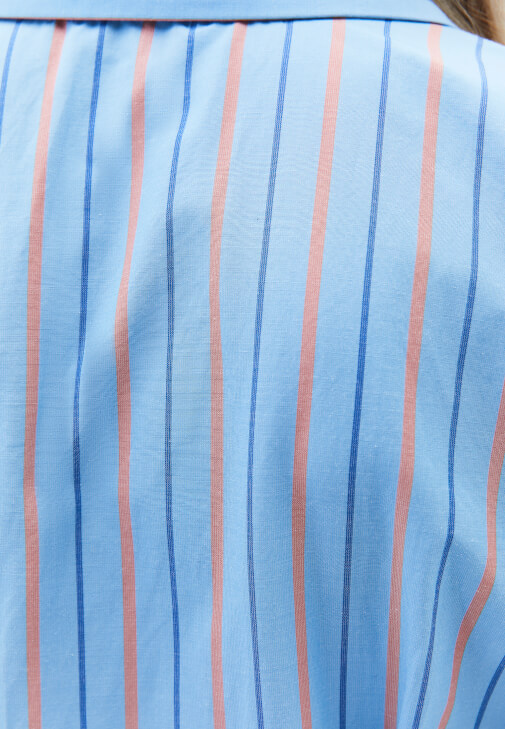 Gömlek Elbise ve Fileli Ayakkabı Kombini