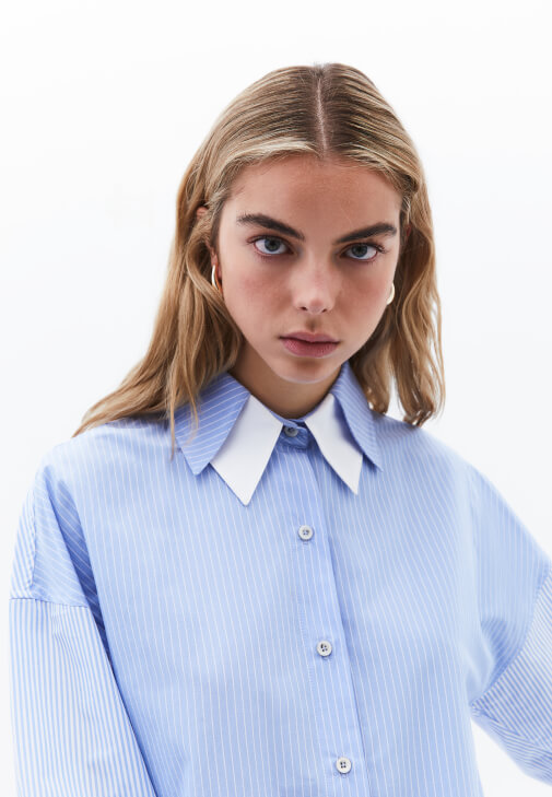 Oversize Gömlek ve Şortlu Etek Kombini