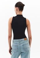 Bayan Siyah Dik Yaka Bodysuit