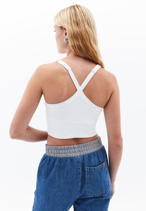Crop Atlet ve Denim Detaylı Pantolon Kombini