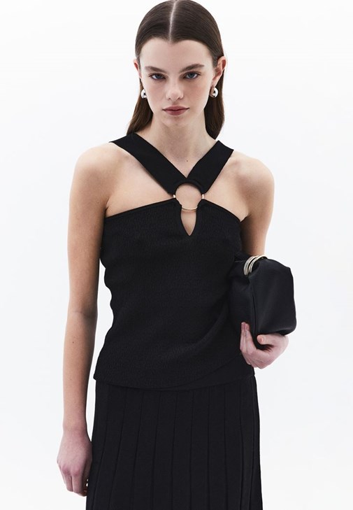 Siyah Toka Detaylı Atlet