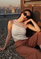 Bot Yaka Atlet ve Culotte Pantolon Kombini