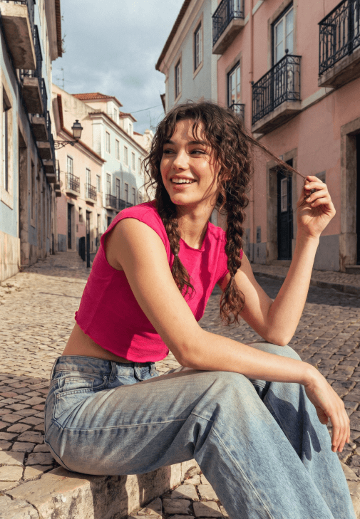 Pembe Sıfır Yaka Crop Tişört