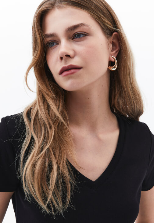 Pamuklu Tişört ve Pamuklu Şort Kombini