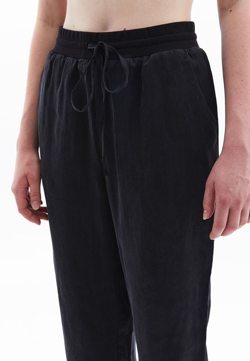 Yüksek Bel Straight-Fit Pantolon ve Ceket Kombini