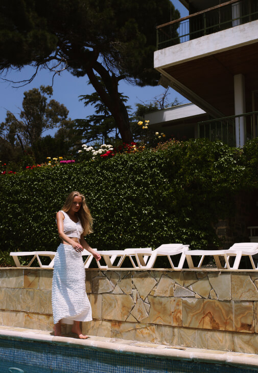  Yüksek Bel Yırtmaçlı Uzun Etek