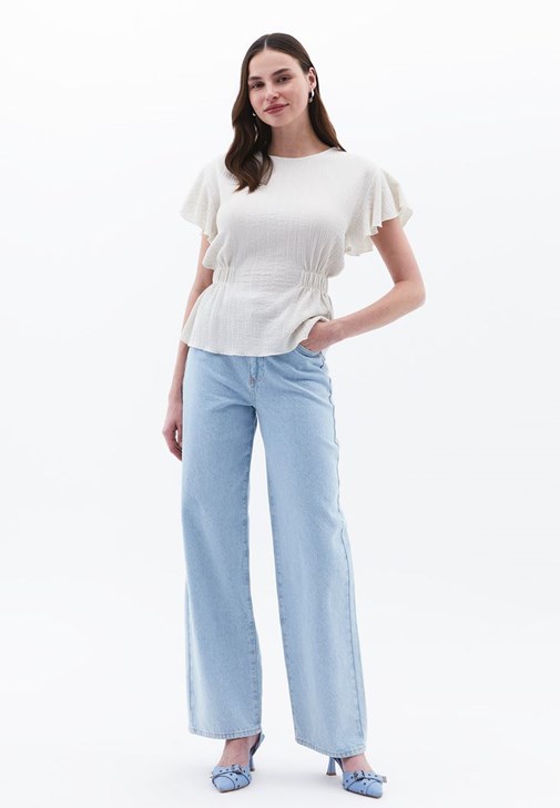 Büzgülü Bluz Denim Pantolon Kombini