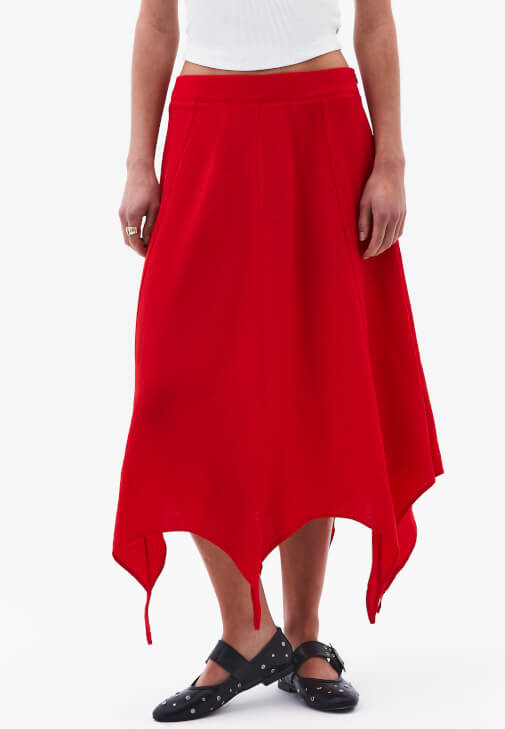 Uzun Etek ve U Yaka Atlet Kombini