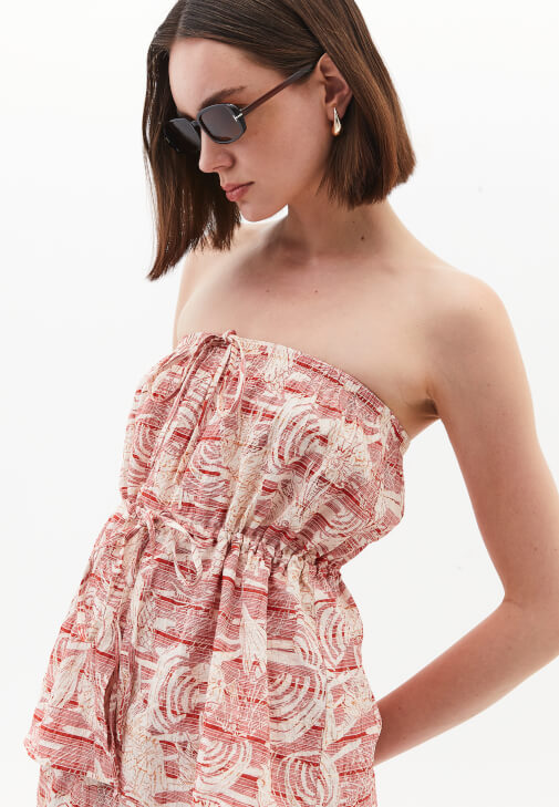 Straplez Bluz ve Pantolon Kombini