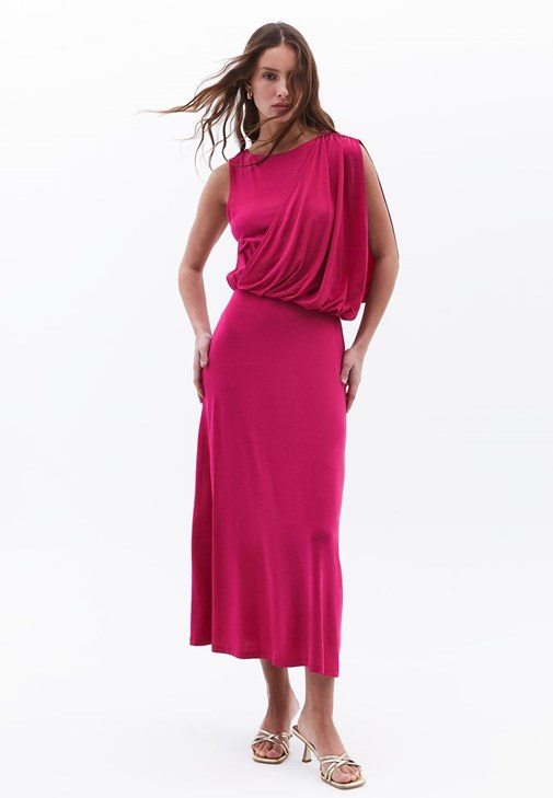 Pembe Bot Yaka Dökümlü Elbise