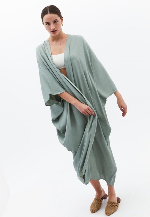 Kol Detaylı Kimono ve Şort Kombini