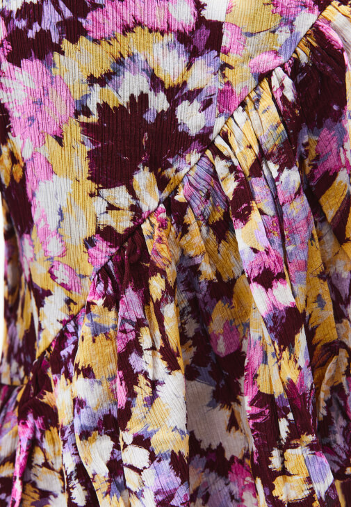 Fırfır Detaylı Elbise ve Çizme Kombini