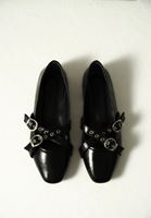 Bayan Siyah Trok Detaylı Babet