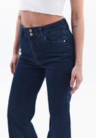 Yüksek Bel Flare Pantolon ve Crop Atlet Kombini
