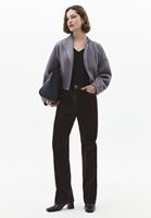 Bayan Siyah V Yaka Kazak