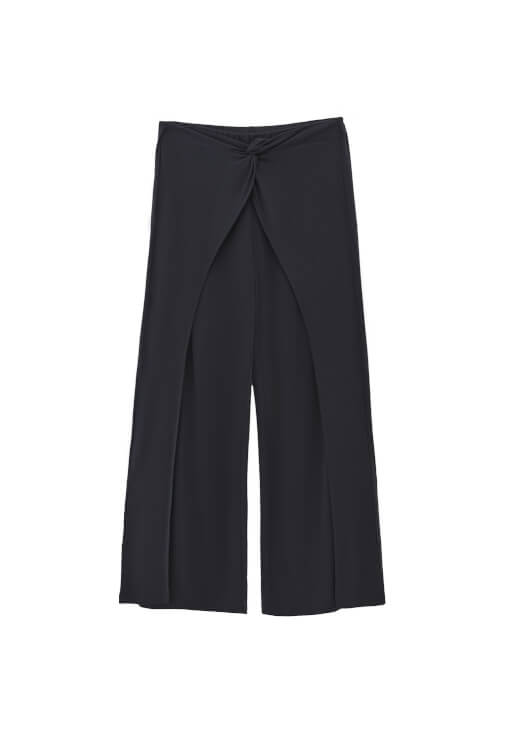 Culotte Burgulu Pantolon ve Tişört Kombini