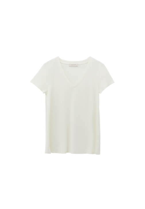 V Yaka Tişört ve Barrel-Fit Pantolon Kombini