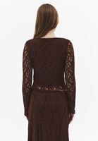 Bot Yaka Tişört ve Etek Kombini