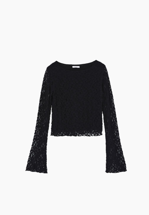 Dantel Tişört ve Pantolon Kombini