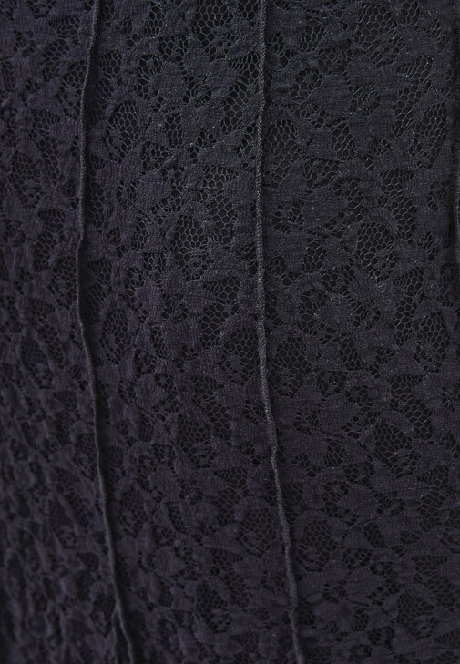 Dantelli Etek ve Ceket Kombini